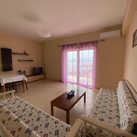 L.T. Apartment 5Th Street Sarandë Eksteriør billede