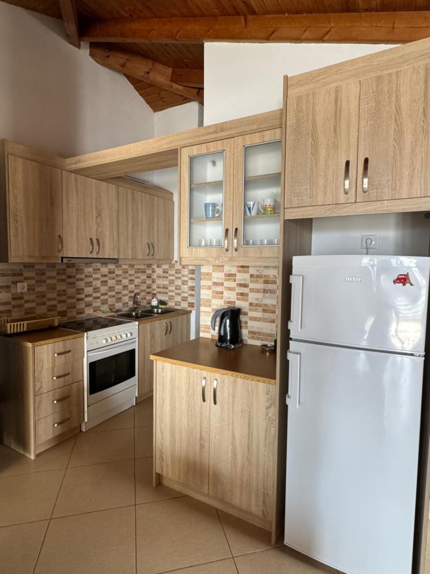 L.T. Apartment 5Th Street Sarandë Eksteriør billede
