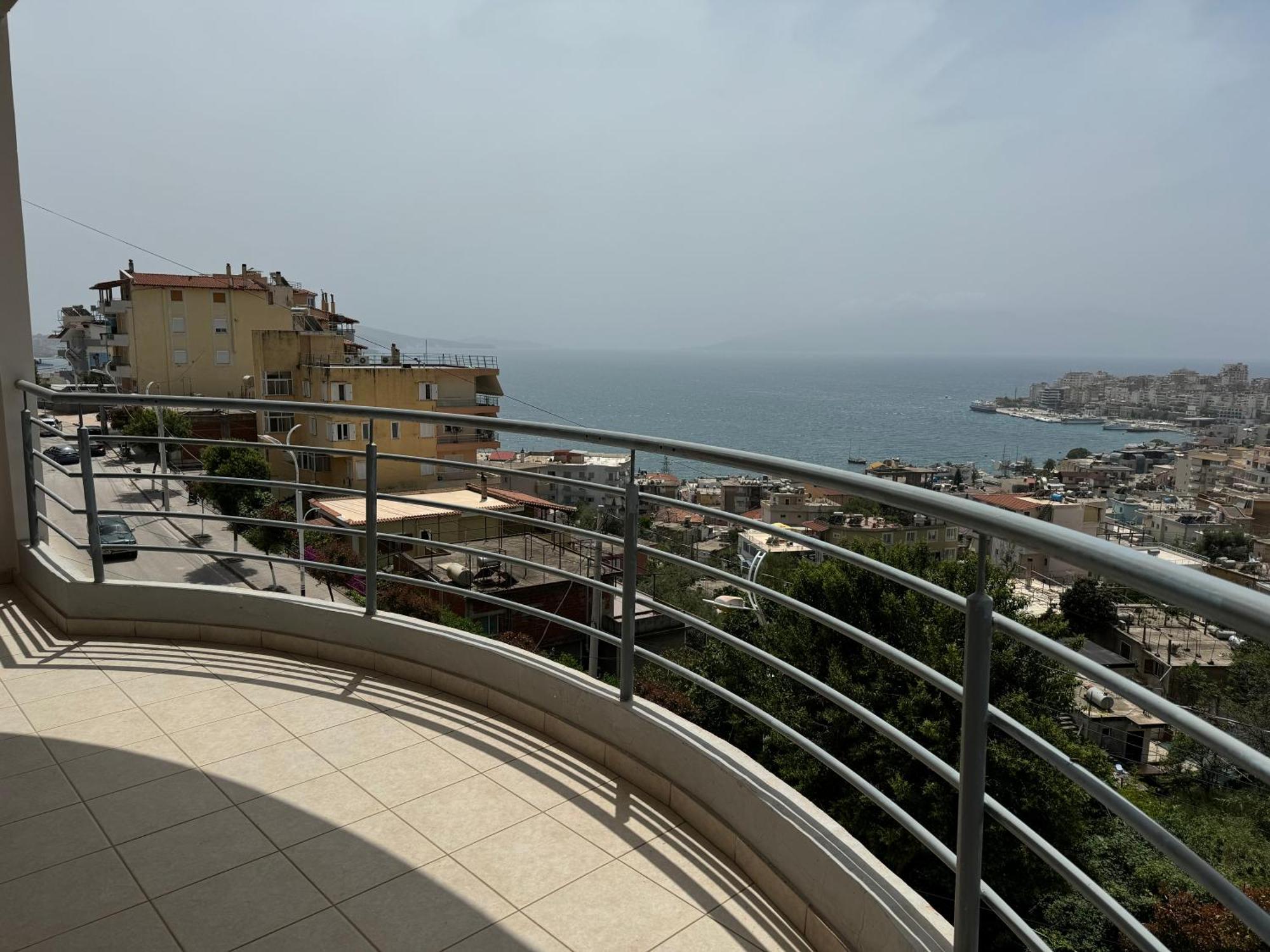 L.T. Apartment 5Th Street Sarandë Eksteriør billede