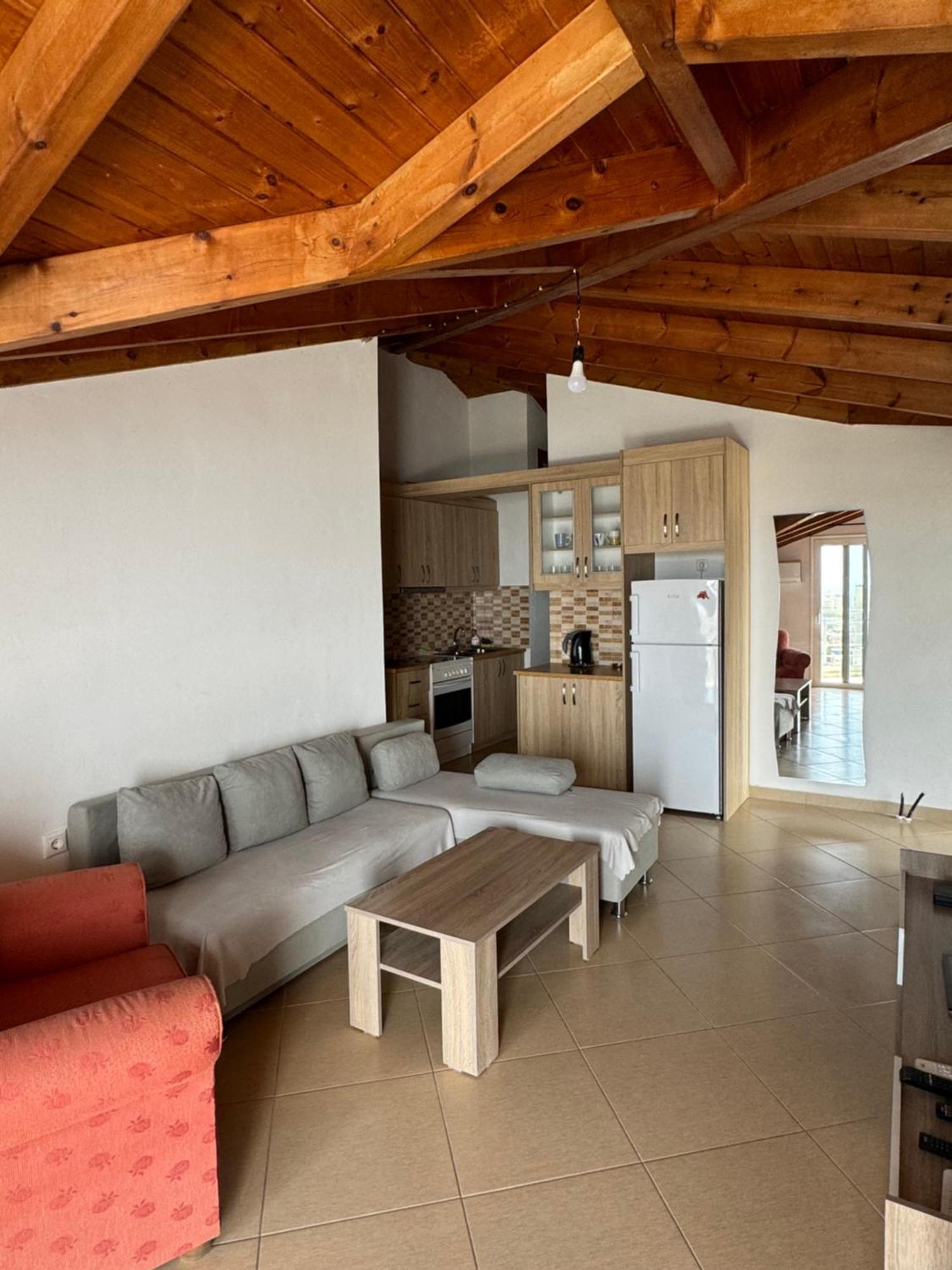 L.T. Apartment 5Th Street Sarandë Eksteriør billede